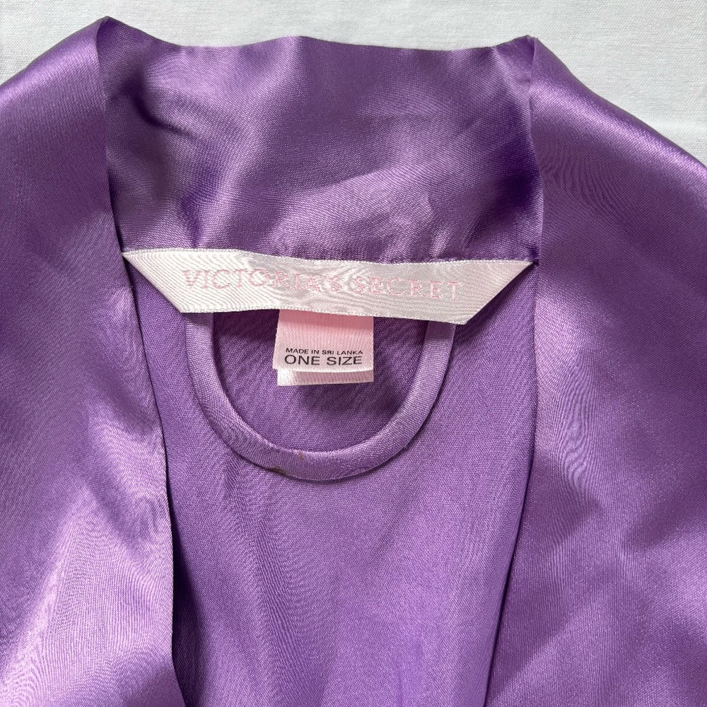 Victoria's Secret Robe - Picture 4 of 5